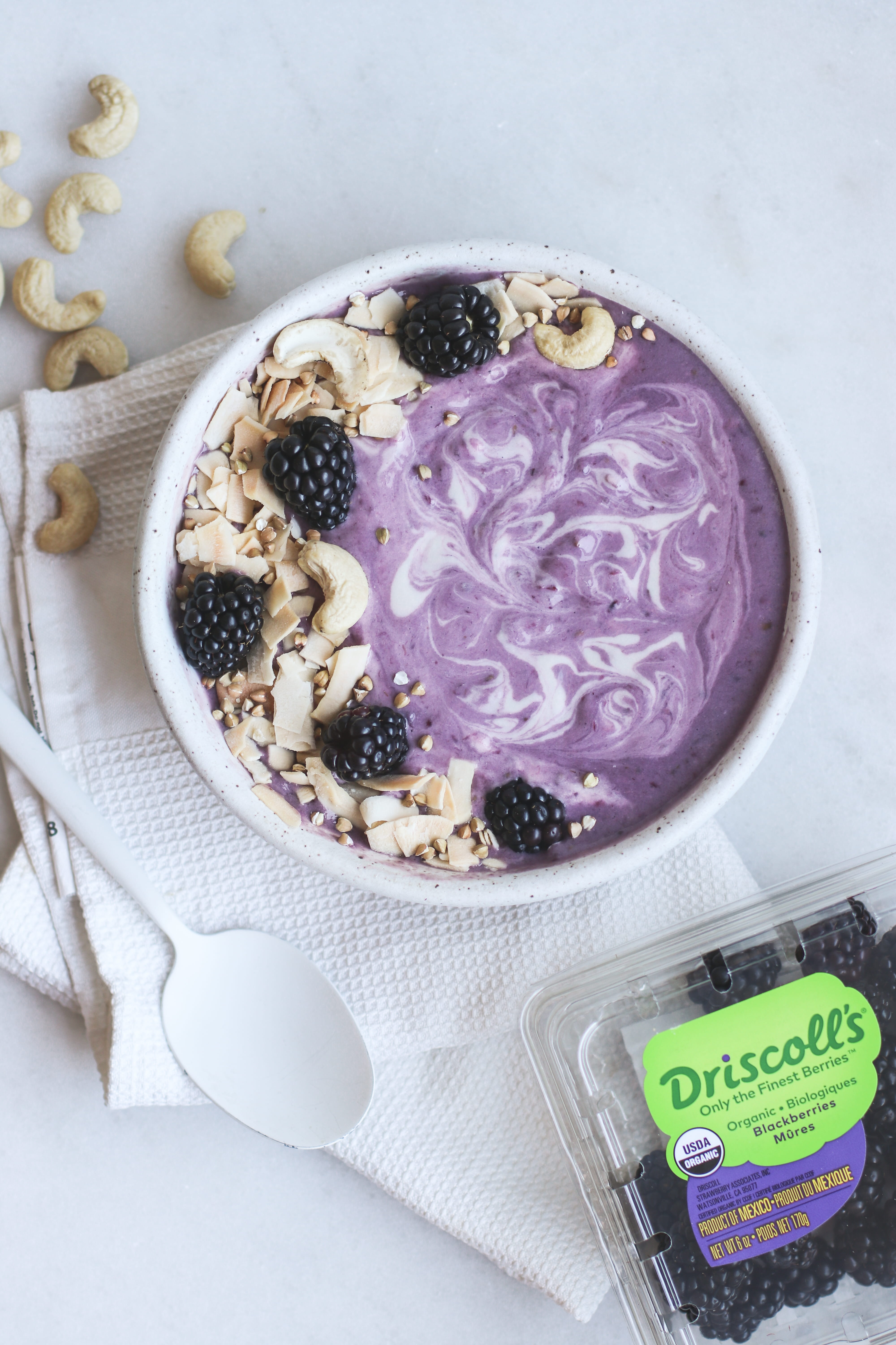 Blackberry Smoothie Bowl with Cashews