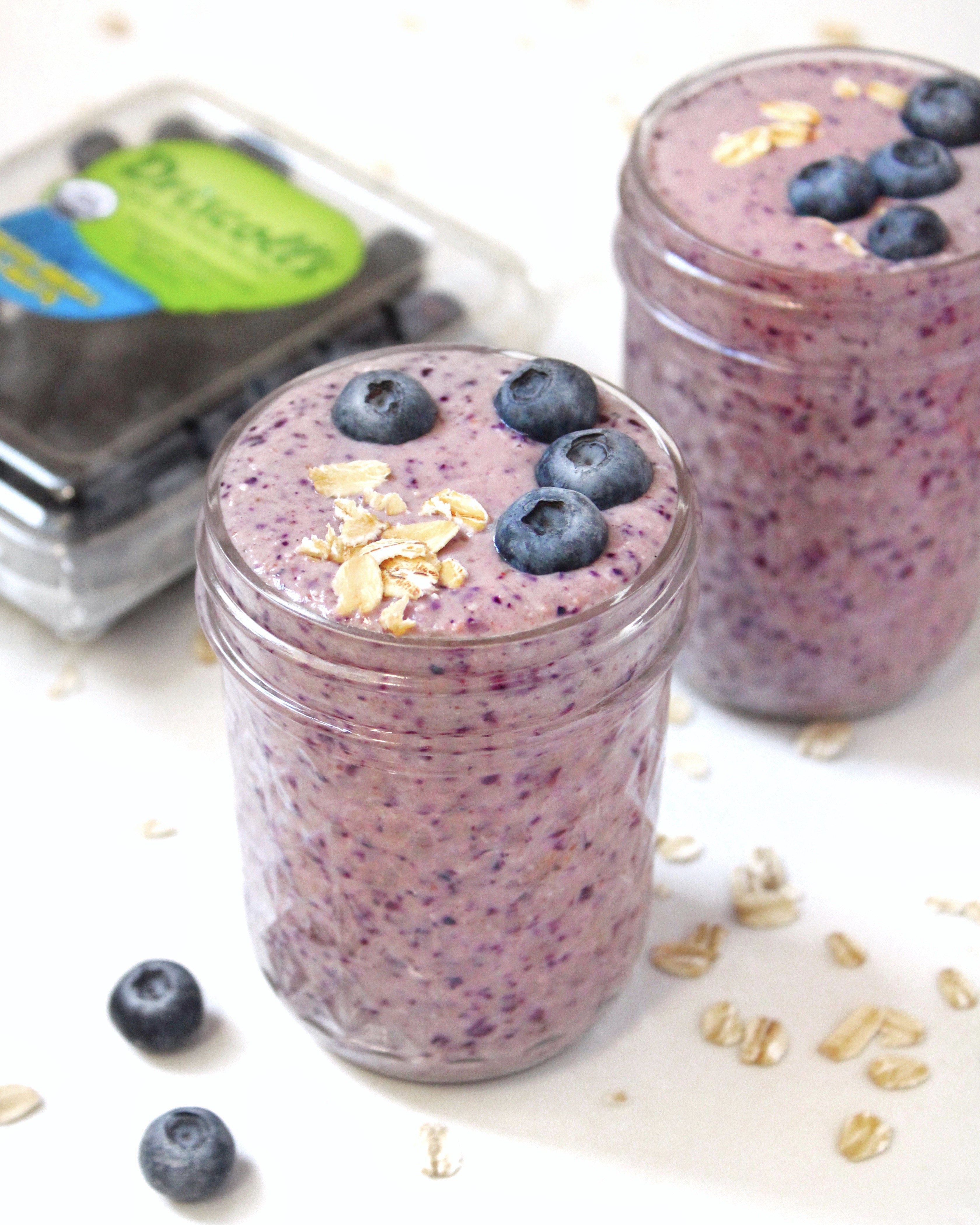 Blueberry Oatmeal Smoothie