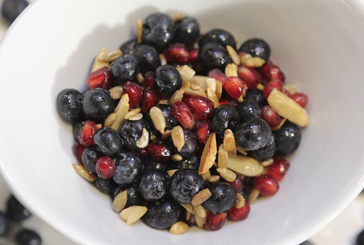 Blueberry-Pomegranate Fruit Salad with Almonds