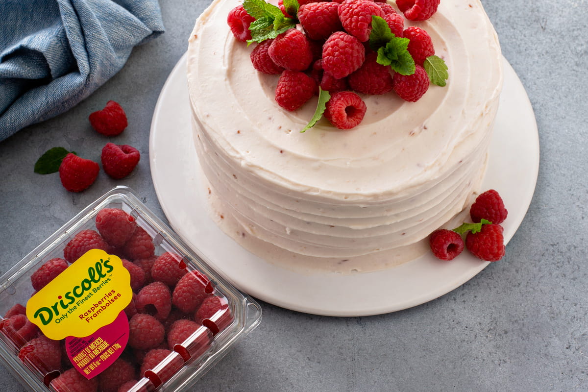 Raspberry Cake With Whipped Cream Filling Recipe