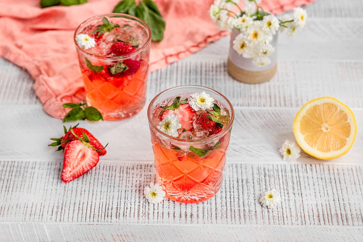 Strawberry Cocktails with Basil and Gin