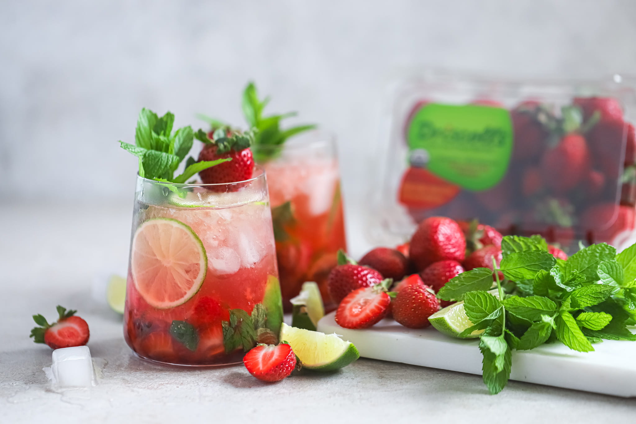 Strawberry Gin Mojito Recipe